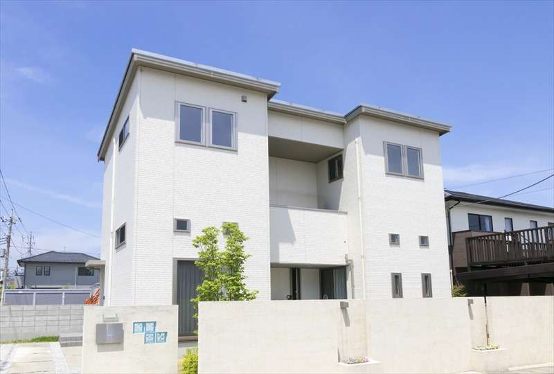 スーパーウォールのデザイン住宅で理想の住環境を大牟田市で実現